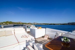 Zen Yacht Available for Charter
